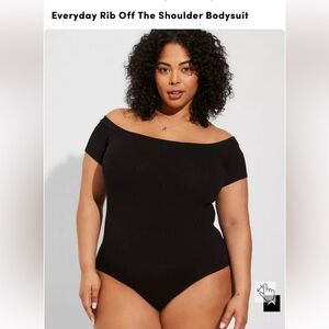 EUC- Torrid Size 4 Black Off-Shoulder Ribbed Bodysuit